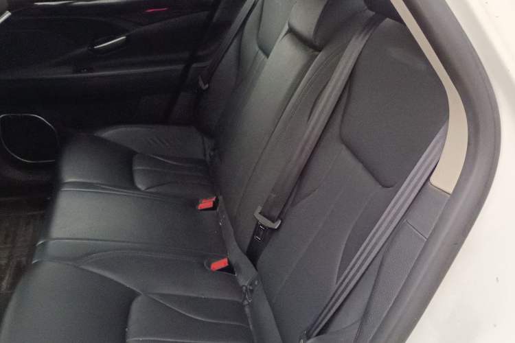 Used Geely Auto Emgrand GT 2015 1.8T Comfort Model Left Rear Seat