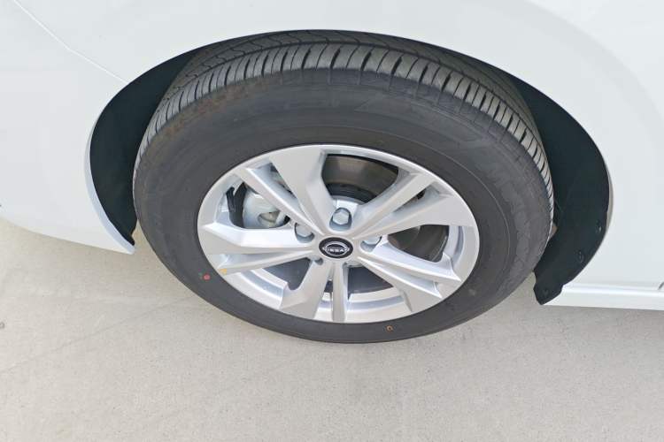 Used Nissan Sylphy 2026 Model 1.6L CVT Genuine Edition
