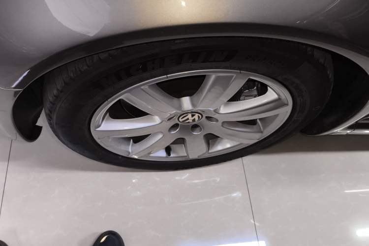 Used Volkswagen Phaeton 2012 3.0L Executive Version
