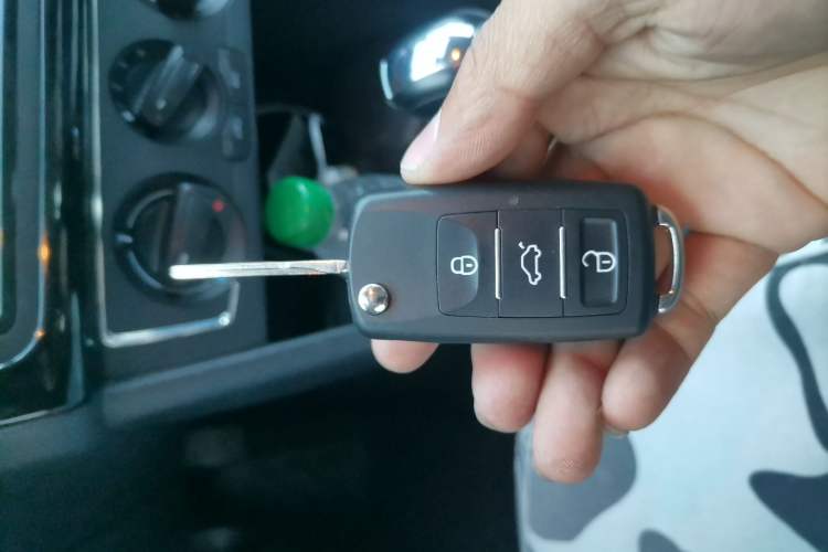 Used Volkswagen Polo 2014 1.6L Automatic Comfort Edition