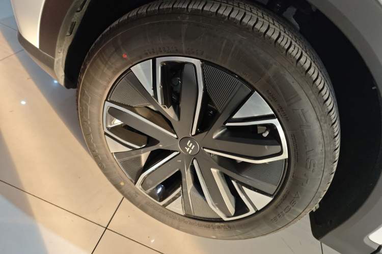 Used JETOUR Shanhai Shanhai L7 2024 1.5T 120 km ULTRA 5-seater