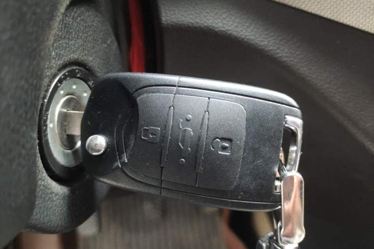 Used Wuling Hongguang 2021 1.5L S Comfort Edition LAR Vehicle Key