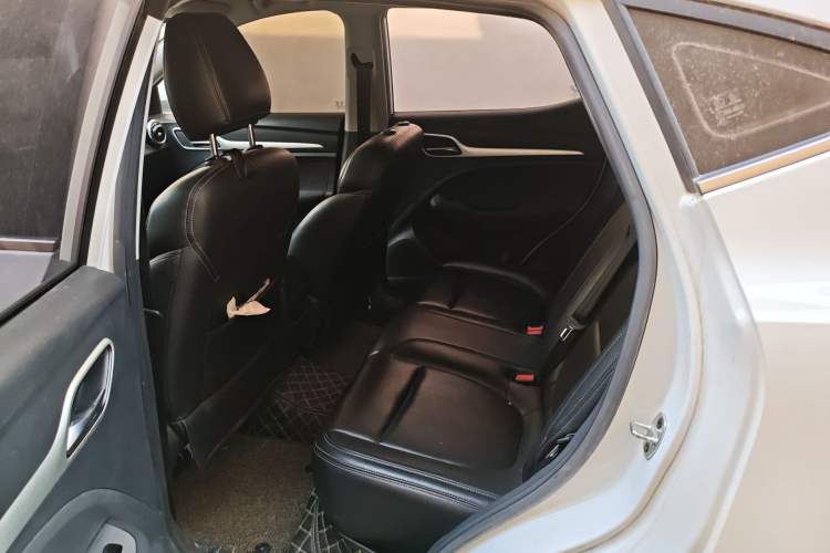 Used MG ZS 2019 1.5L Manual Global Comfort Edition China VI Standard Left Rear Seat