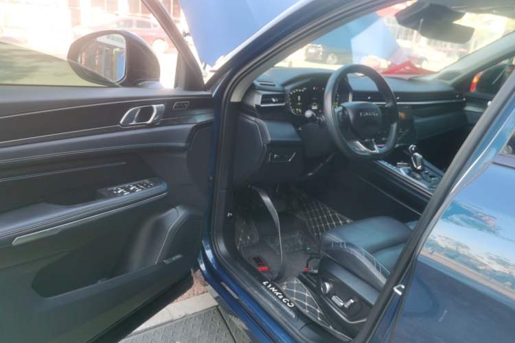 Used Lynk & Co 05 2022 2.0T Two-Wheel Drive Shine Halo
