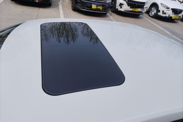 Used Volkswagen Santana 2018 1.5L Automatic Comfort Edition Roof