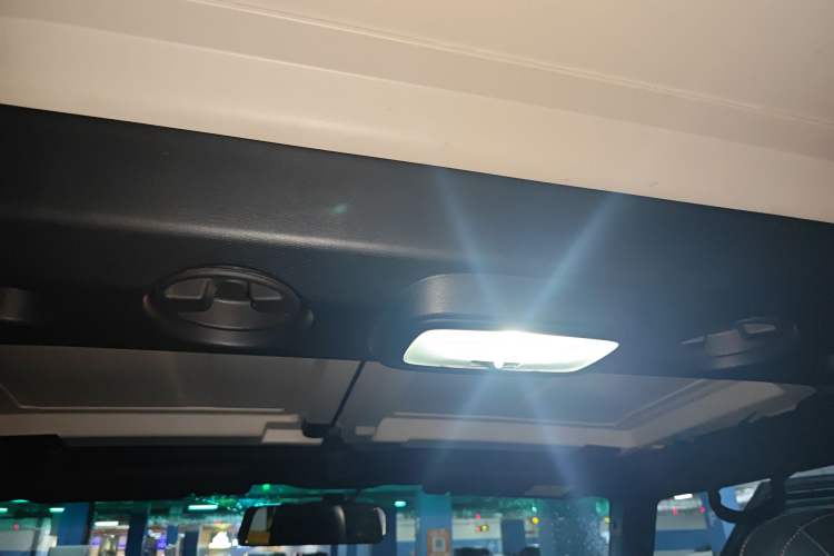 Used BAIC Off-Road BJ40 2016 40L 2.3T Automatic All-Wheel Drive Premium Edition