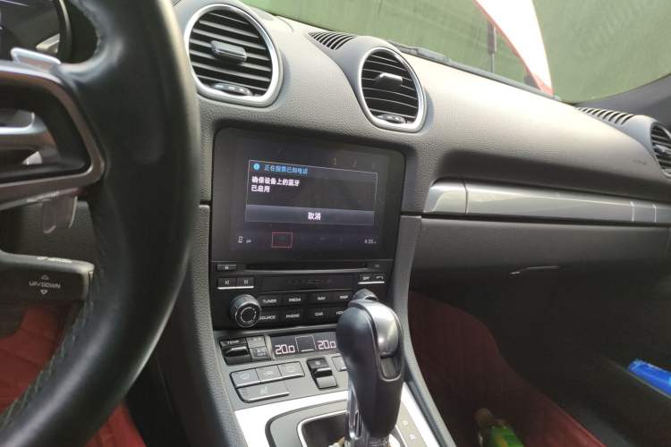 Used Porsche 718 2016 Cayman 2.0T
