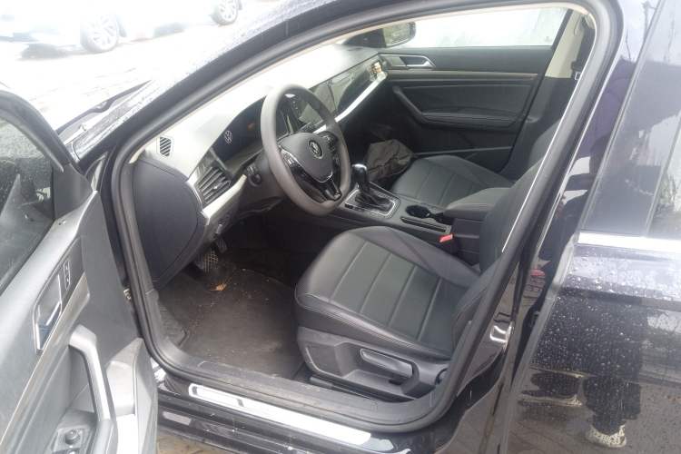 Used Volkswagen Lavida 2021 1.5L Automatic Comfort Edition
