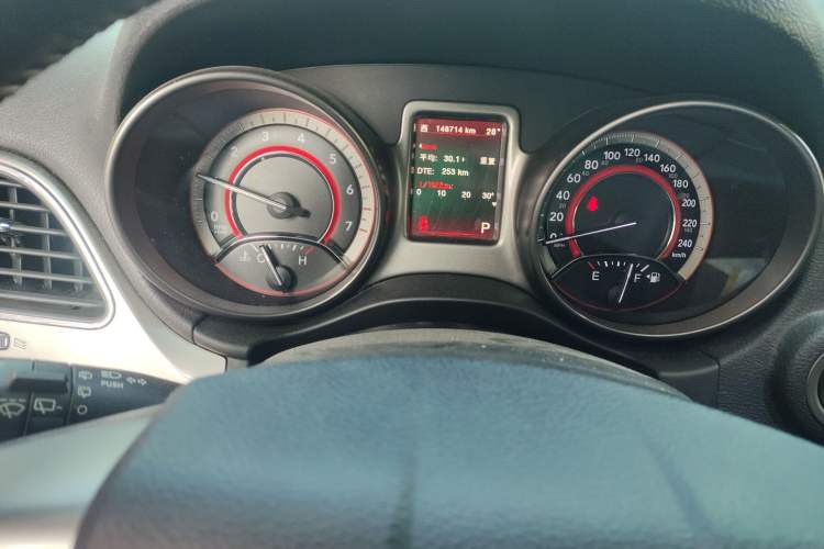 Used Dodge Journey 2016 2.4L Two-Wheel-Drive Touring Edition
