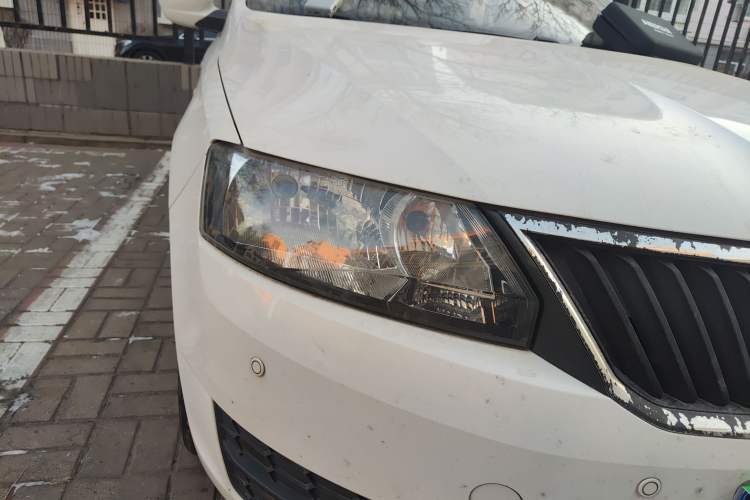 Used Skoda Rapid Spaceback 2016 Revised Version 1.4L Manual Front-Drive Edition