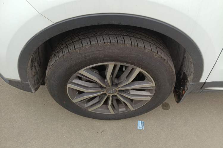 Used Geely Auto Emgrand X7 Sport 2020 1.5TD Automatic Smart Connect PRO Left Front Wheel Hub