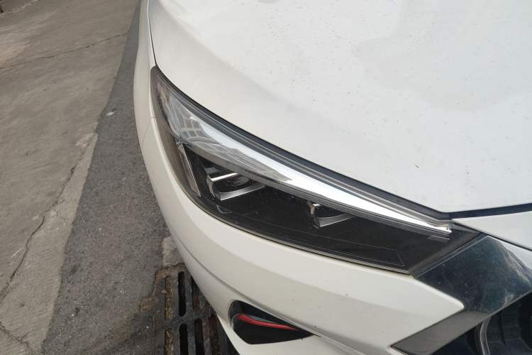 Used SOL A5 2021 1.5T CVT Luxury Smart Model Right Front Headlight