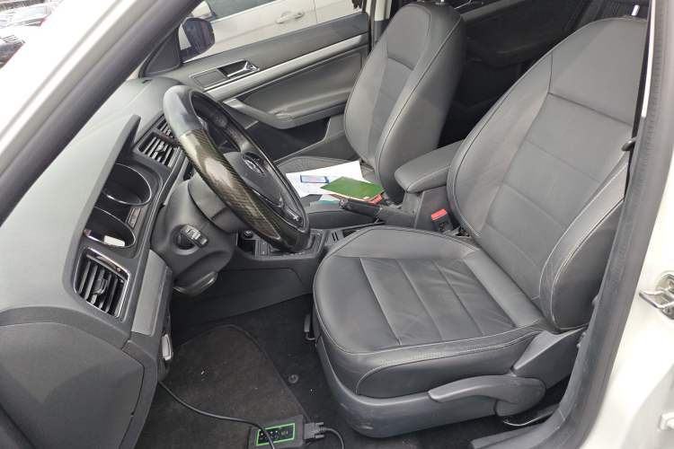 Used Volkswagen Gran Lavida 2015 230TSI DSG Comfort Edition