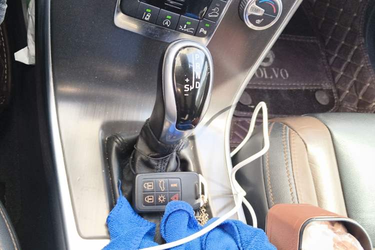 Used Volvo XC60 2015 T5 AWD Smart Drive Edition