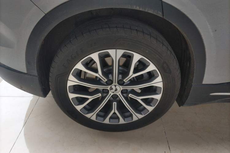 Used Nio EC6 2024 75 kWh Right Rear Wheel Hub