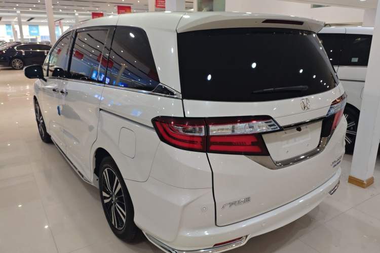 Used Honda Odyssey 2021 2.0L Rui·Luxury Edition Rear Left 45 Deg