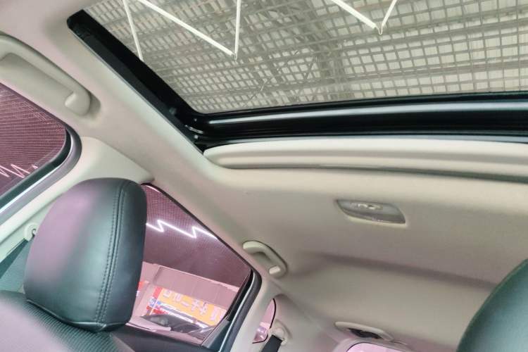 Used Honda Fit 2016 1.5L LXS CVT Comfort Sunroof Version
