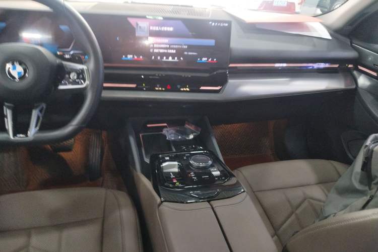 Used BMW 5 Series 2024 525Li M Sport Package
