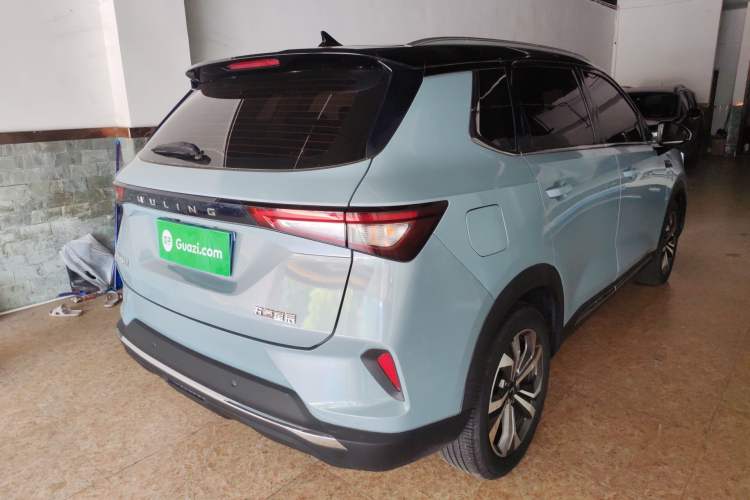 Used Wuling Asta 2021 1.5T CVT Star曜 Edition Rear Right 45 Deg