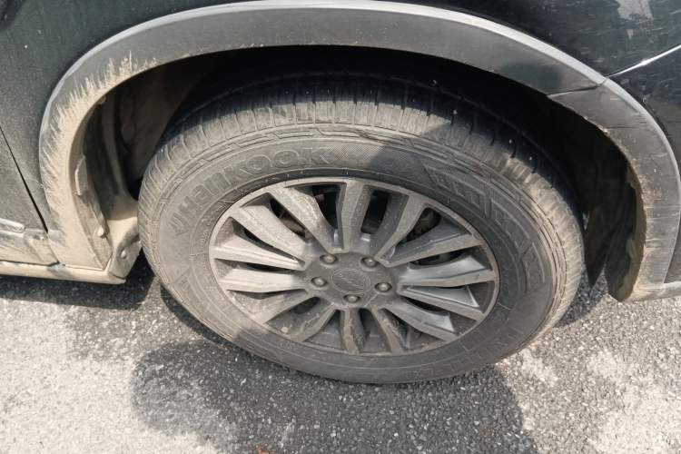 Used Haval H6 2017 Red-Label Sport Edition 1.5T Automatic Two-Wheel Drive Luxury Model Right Front Wheel Hub