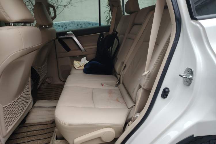 Used Toyota Prado 2018 3.5L Automatic TX-L NAVI with Rear-Mounted Spare Tire Left Rear Seat