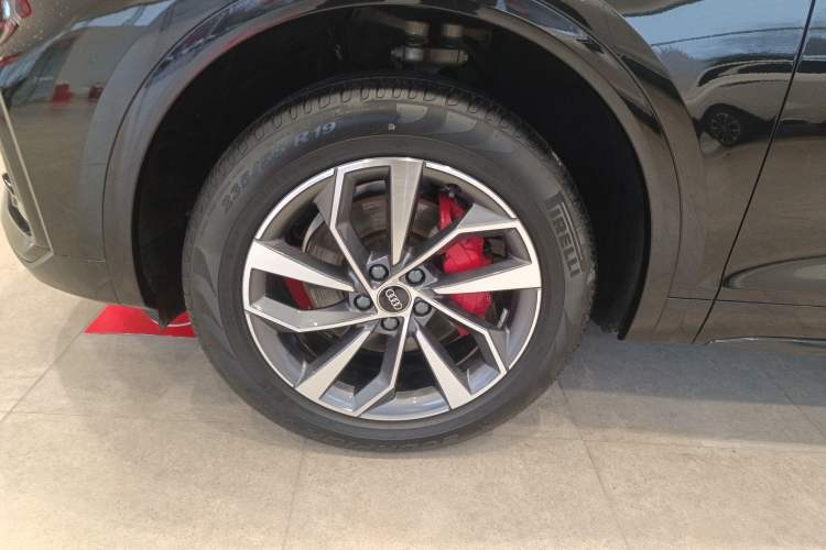 Used Audi Q5L 2024 40 TFSI Luxury Dynamic Edition