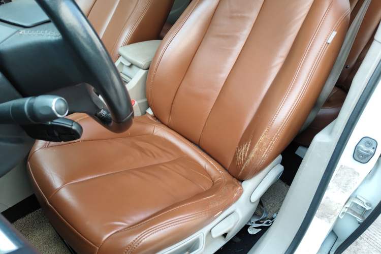 Used Peugeot 408 2014 1.8L Automatic Luxury Edition Left Front Seat