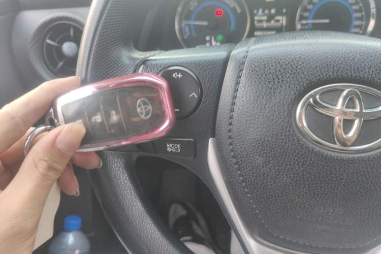 Used Toyota Levin 2017 Revised Dual-Engine 1.8H GS E-CVT Elite Sunroof Version China V Standard