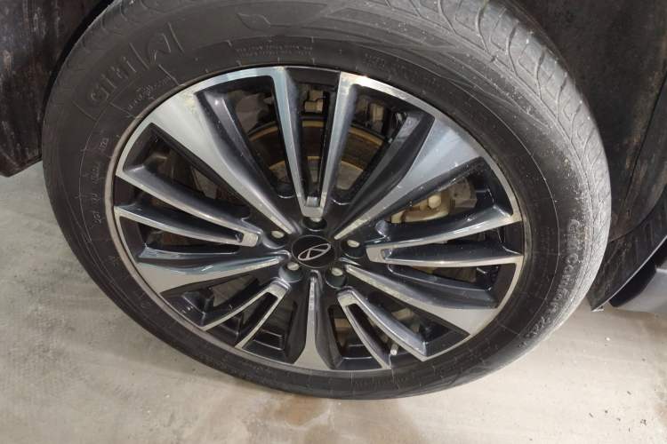 Used Chery Tiggo 8 PRO 2024 Champion Edition 390T Two-Wheel Drive Peak Version 7 Seats