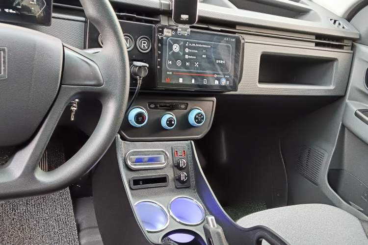 Used Farizon Xingxiang V 2025 Xingxiang V6E Xuanwu Wealth Creation Edition I
