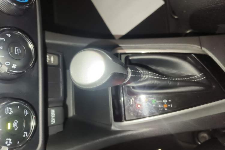 Used Toyota Levin 2017 Revised 185T CVT Elite Edition China V Standard