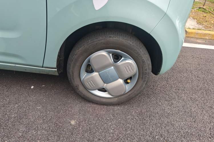 Used Geely Galaxy Panda 2023 Panda Mini 200km Endurance Bear
