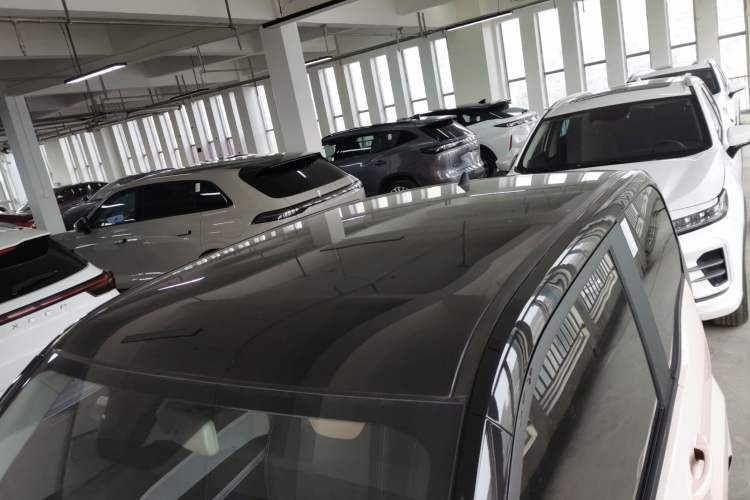 Used Chery QQ QQ Ice Cream 2022 120km Milkshake Phosphate Lithium-Iron