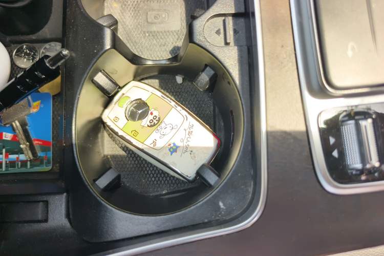 Used Mercedes-Benz GLC 2021 GLC 260 L 4MATIC Luxury Model Vehicle Key