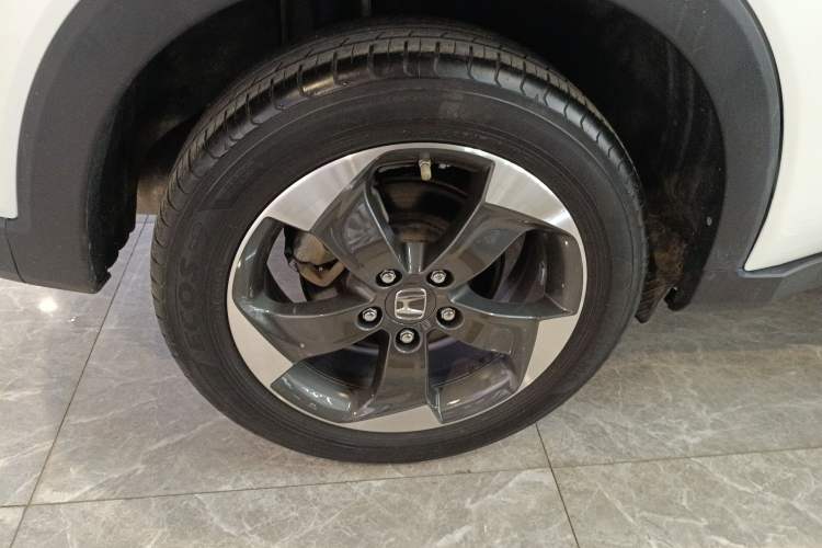 Used Honda Vezel 2017 1.8L CVT Front-Wheel Drive Pioneer Edition