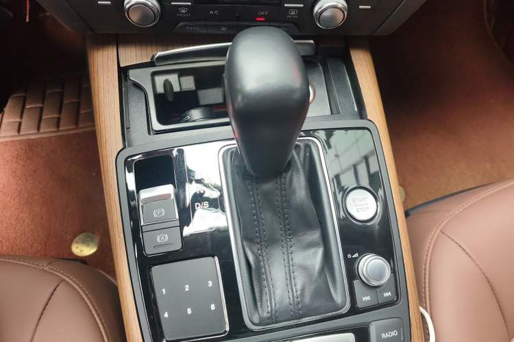 Used Audi A6L 2018 30th Anniversary Edition 30 FSI Style Model