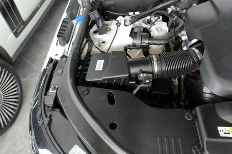 Used Land Rover Range 2022 3.0 L6 400 PS Prestige Extended Version
