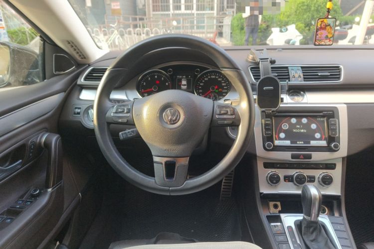 Used Volkswagen FAW-Volkswagen CC 2015 2.0 TSI Ultimate Model