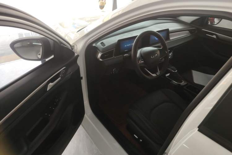 Used Ford Escort 2021 1.5L Automatic Platinum Edition Driver Seat