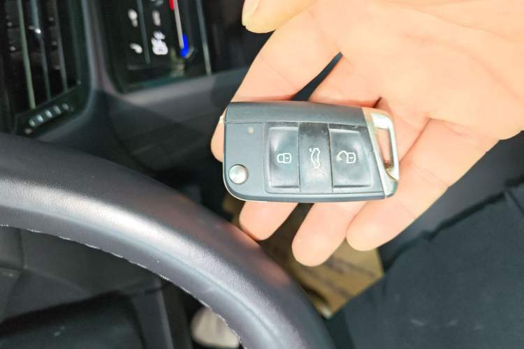 Used Volkswagen Tharu 2022 330TSI Four-Wheel Drive Luxury Edition