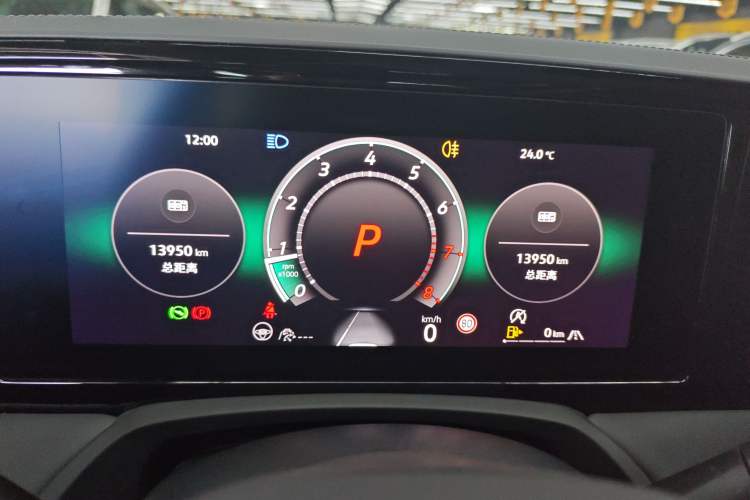 Used Volkswagen Magotan 2024 380TSI DSG Prestige Edition DaMai Package