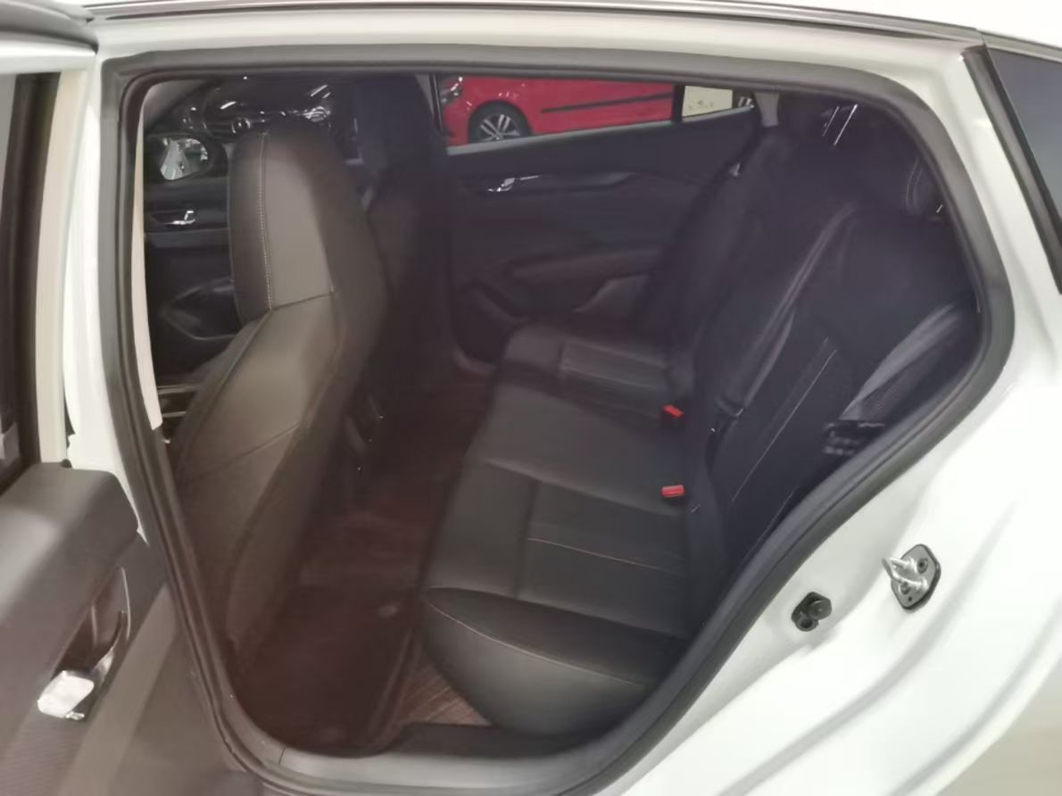 Dongfeng Aeolus Yixuan 2024 1.5L Automatic JingSu Edition — снимка 20