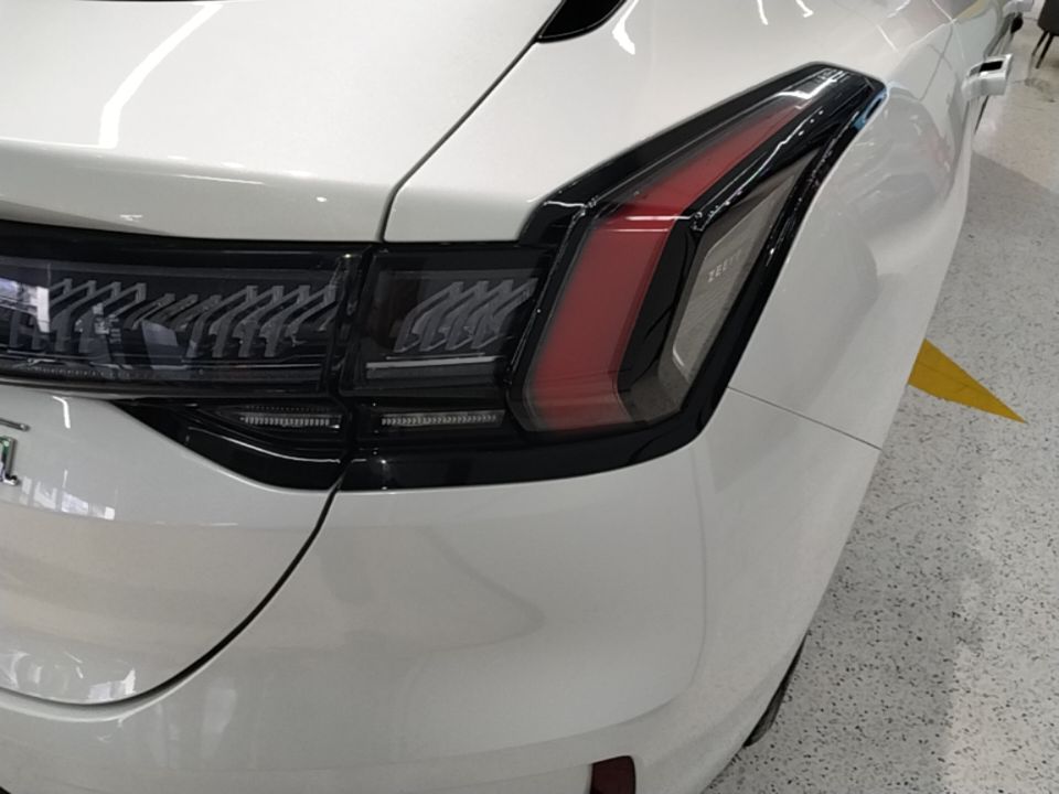 Zeekr 001 2023 WE Edition 100 kWh — снимка 9