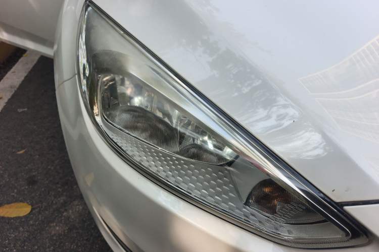 Used Ford Focus 2017 Sedan 1.6L Manual Fashion Edition Smart Drive Version
