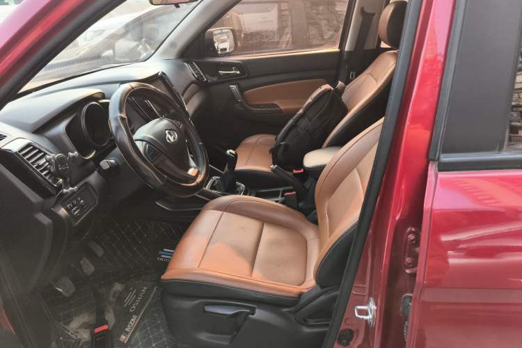 Used Oshan CX70 2016 1.6L Manual Luxury Model
