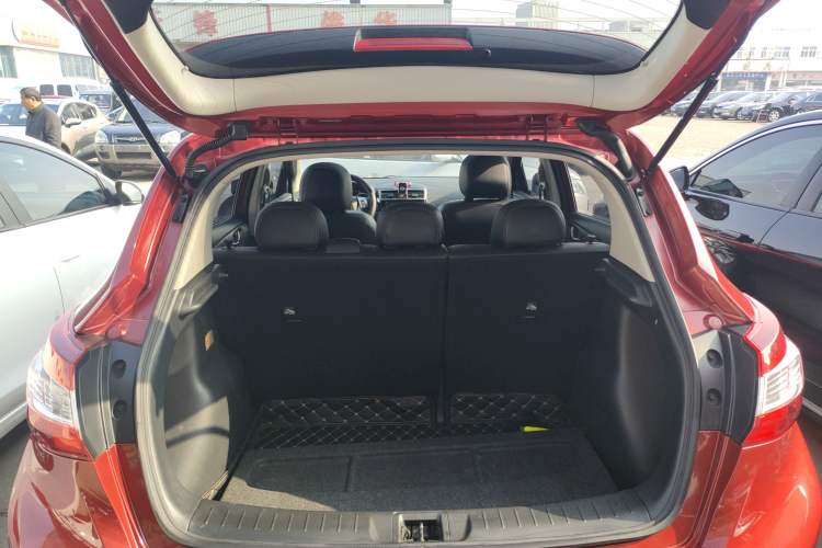 Used Nissan Tiida 2021 1.6L CVT Smart Drive Edition Trunk