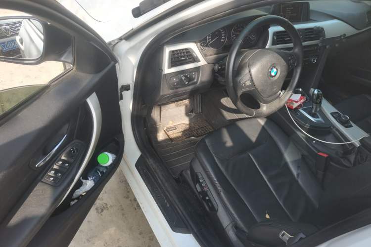 Used BMW 3 Series 2013 320i Sport Edition
