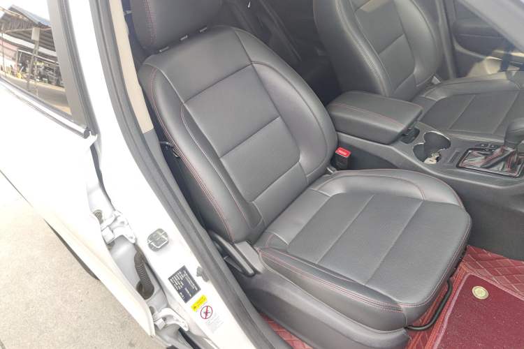 Used Changan CS75 2016 1.8T Automatic Elite Model China V Standard