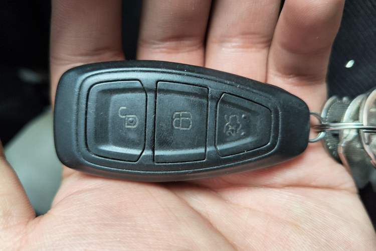 Used Ford Kuga 2013 2.0L GTDi Four-Wheel Drive Premium Model
