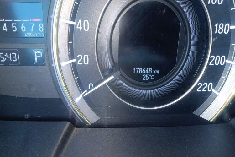 Used Honda Elysion 2016 2.4L Luxury Edition